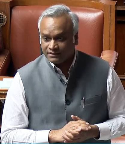 ಬೆಳಗಾವಿ ಹಾಗೂ ಕಲಬುರಗಿ ವಿಭಾಗಗಳಲ್ಲಿ ಕುರಿ/ಮೇಕೆ ಸಾಕಾಣಿಕೆ ಪ್ರೋತ್ಸಾಹಕ್ಕೆ ಸಂಪುಟ ಅನುಮೋದನೆ: ಸಚಿವ ಪ್ರಿಯಾಂಕ್ ಖರ್ಗೆ